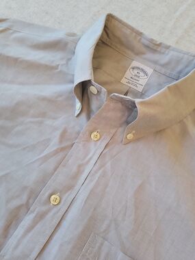 Brooks Brothers Shirt Men's XL Regent Gray Button Down All Cotton Lightweight‎